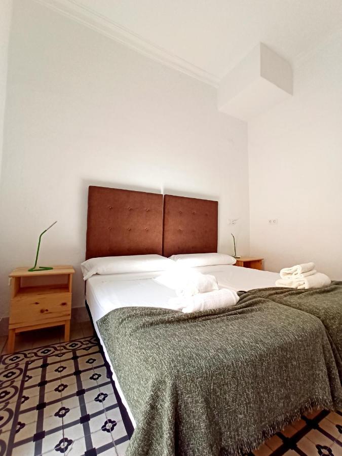 Vivian'S Guest House Jerez de la Frontera Ngoại thất bức ảnh