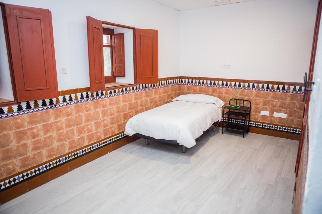 Vivian'S Guest House Jerez de la Frontera Ngoại thất bức ảnh